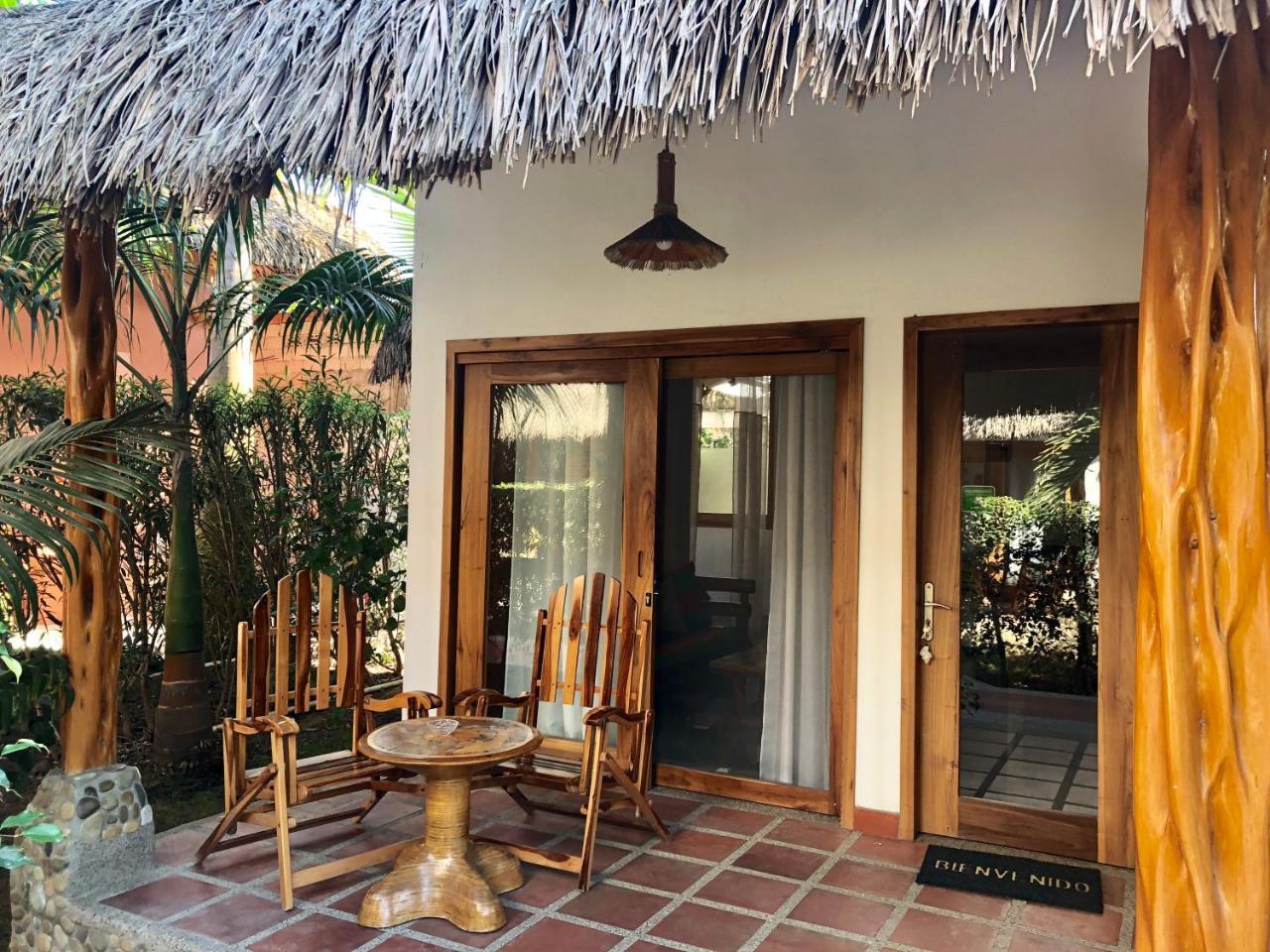 Nautilus Lodge Puerto Lopez Luaran gambar